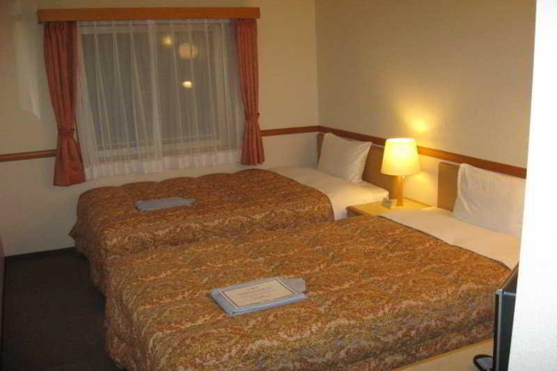Toyoko Inn Sendai-Eki Nishi-Guchi Chuo Bagian luar foto