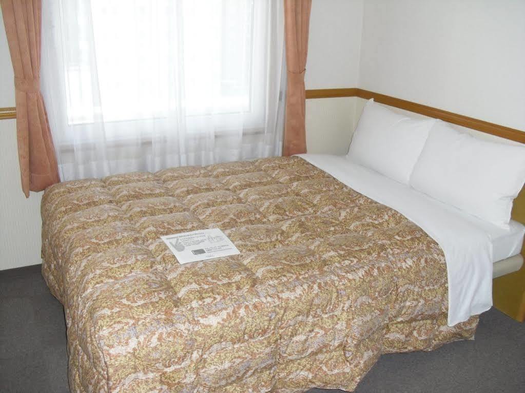 Toyoko Inn Sendai-Eki Nishi-Guchi Chuo Bagian luar foto