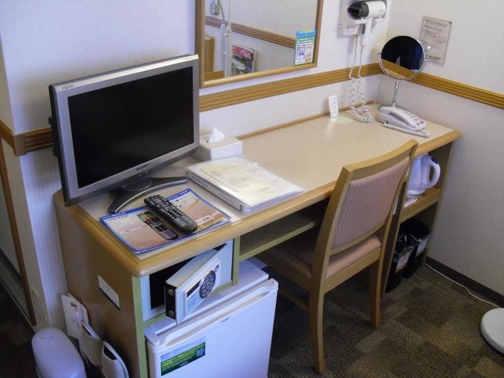 Toyoko Inn Sendai-Eki Nishi-Guchi Chuo Bagian luar foto