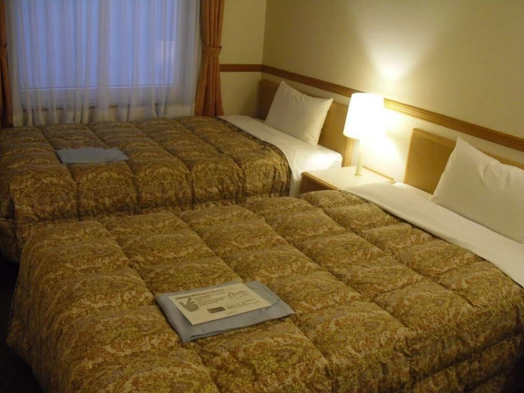 Toyoko Inn Sendai-Eki Nishi-Guchi Chuo Bagian luar foto