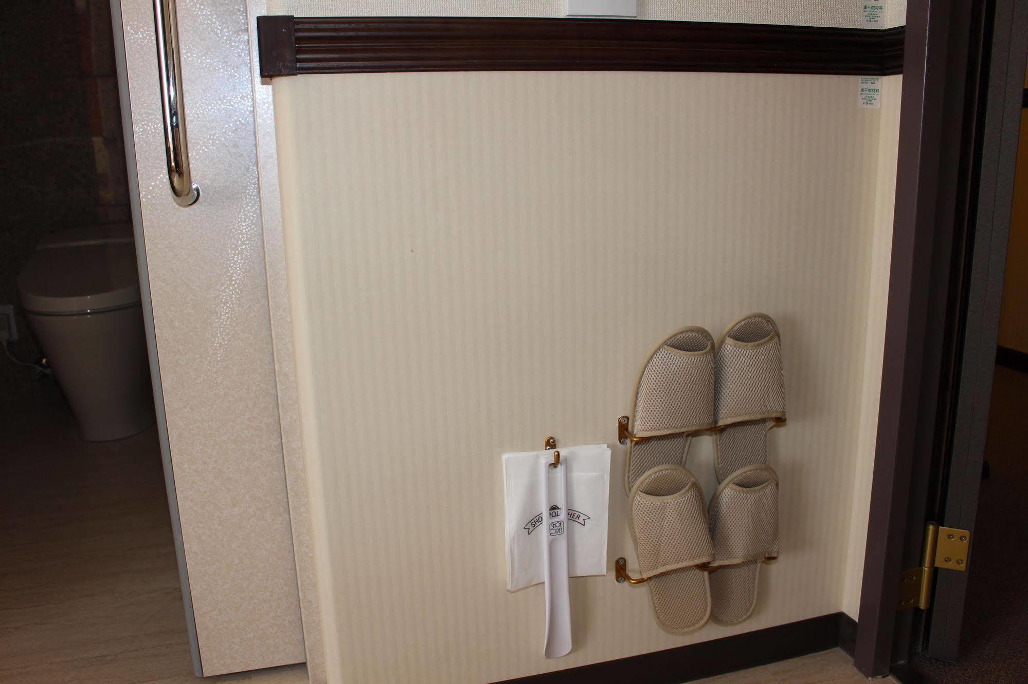Toyoko Inn Sendai-Eki Nishi-Guchi Chuo Bagian luar foto